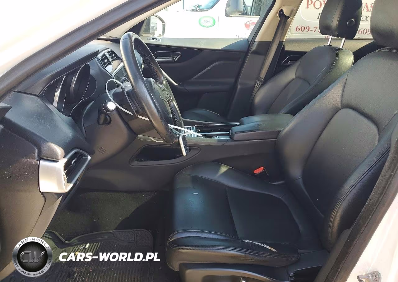 2019 Jaguar F-Pace VIN:SADCS2FX3KA602139 - 7