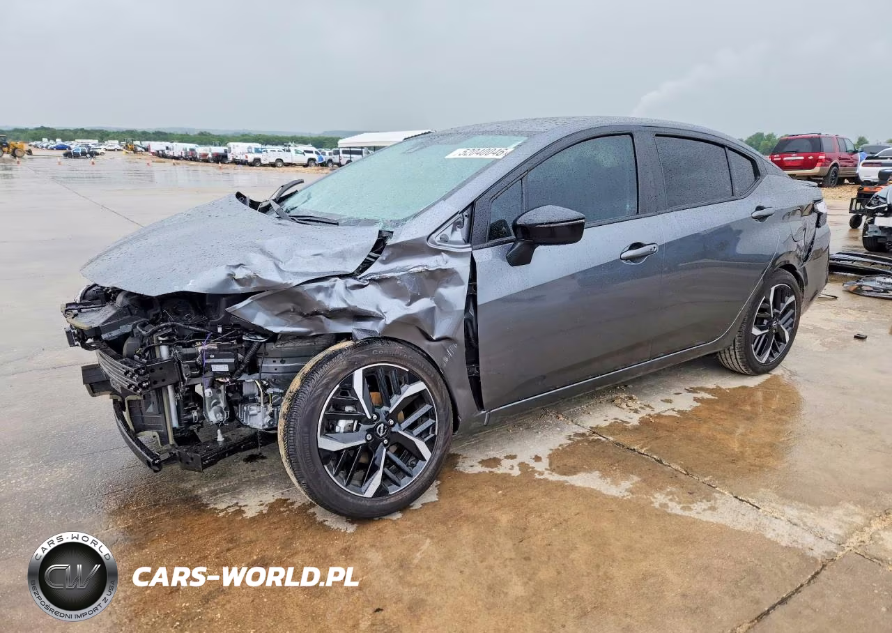 2025 Nissan Versa Sr – zdjęcie 1 z 13