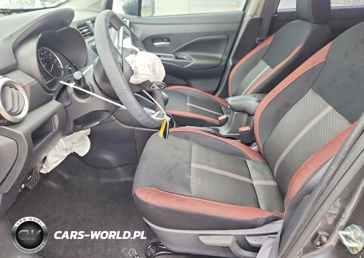 2025 Nissan Versa Sr VIN:3N1CN8FV4SL868088 - 7