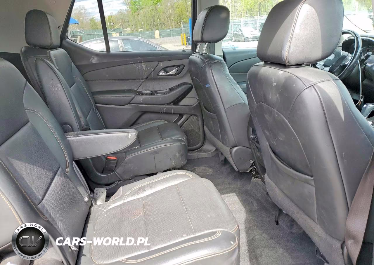 2020 Chevrolet Traverse Premier VIN:1GNEVKKW2LJ101972 - 11