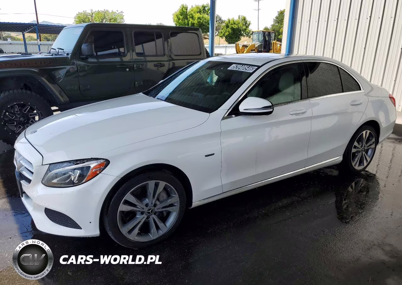 2018 Mercedes-Benz C 350E – zdjęcie 1 z 12