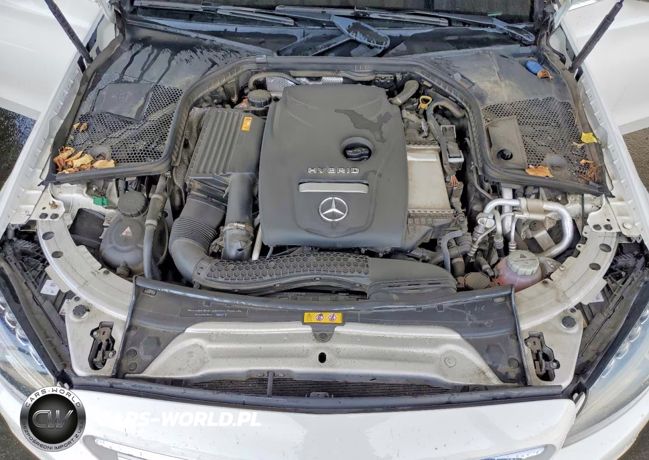 2018 Mercedes-Benz C 350E VIN:55SWF4HB2JU241422 - 11