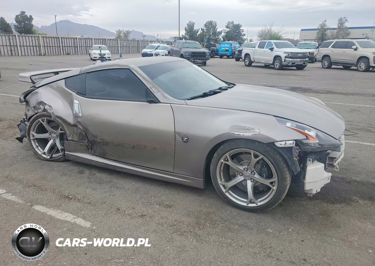 2010 Nissan 370Z Base VIN:JN1AZ4EH9AM501210 - 4
