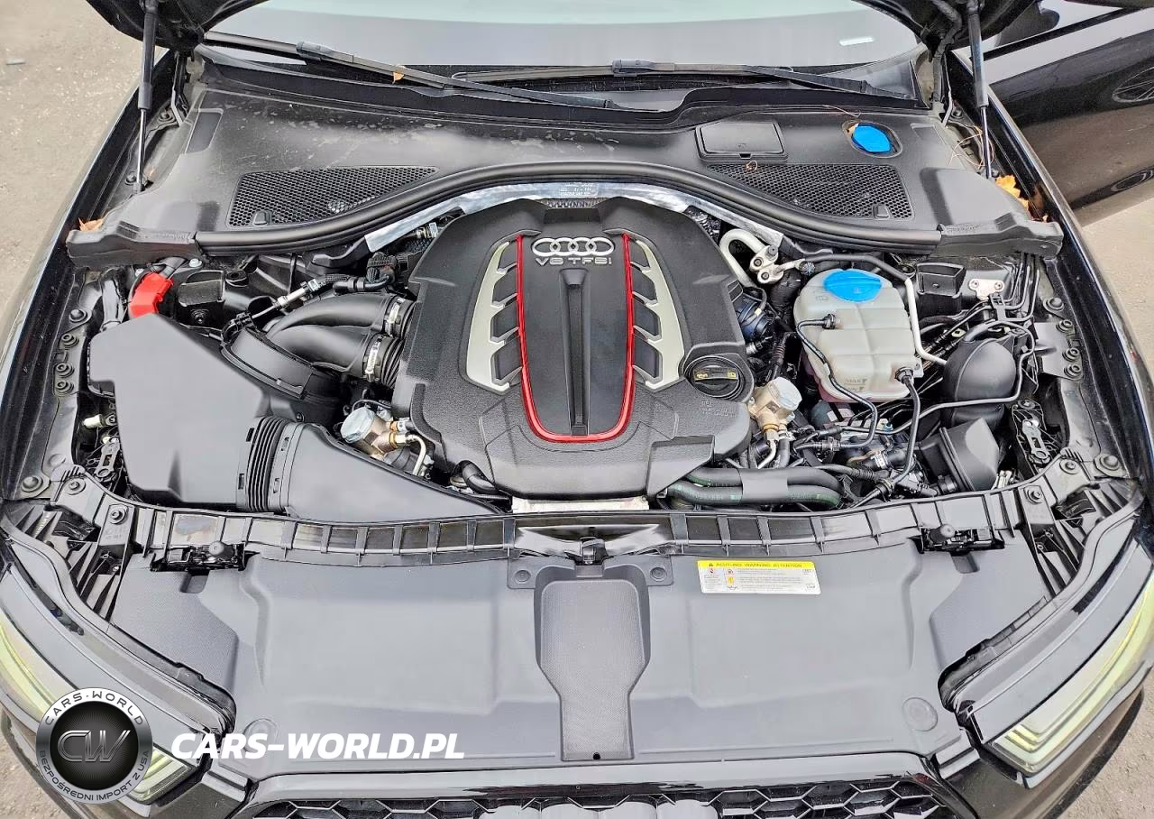 2018 Audi S6 Premium Plus VIN:WAUFFAFC0JN104392 - 11