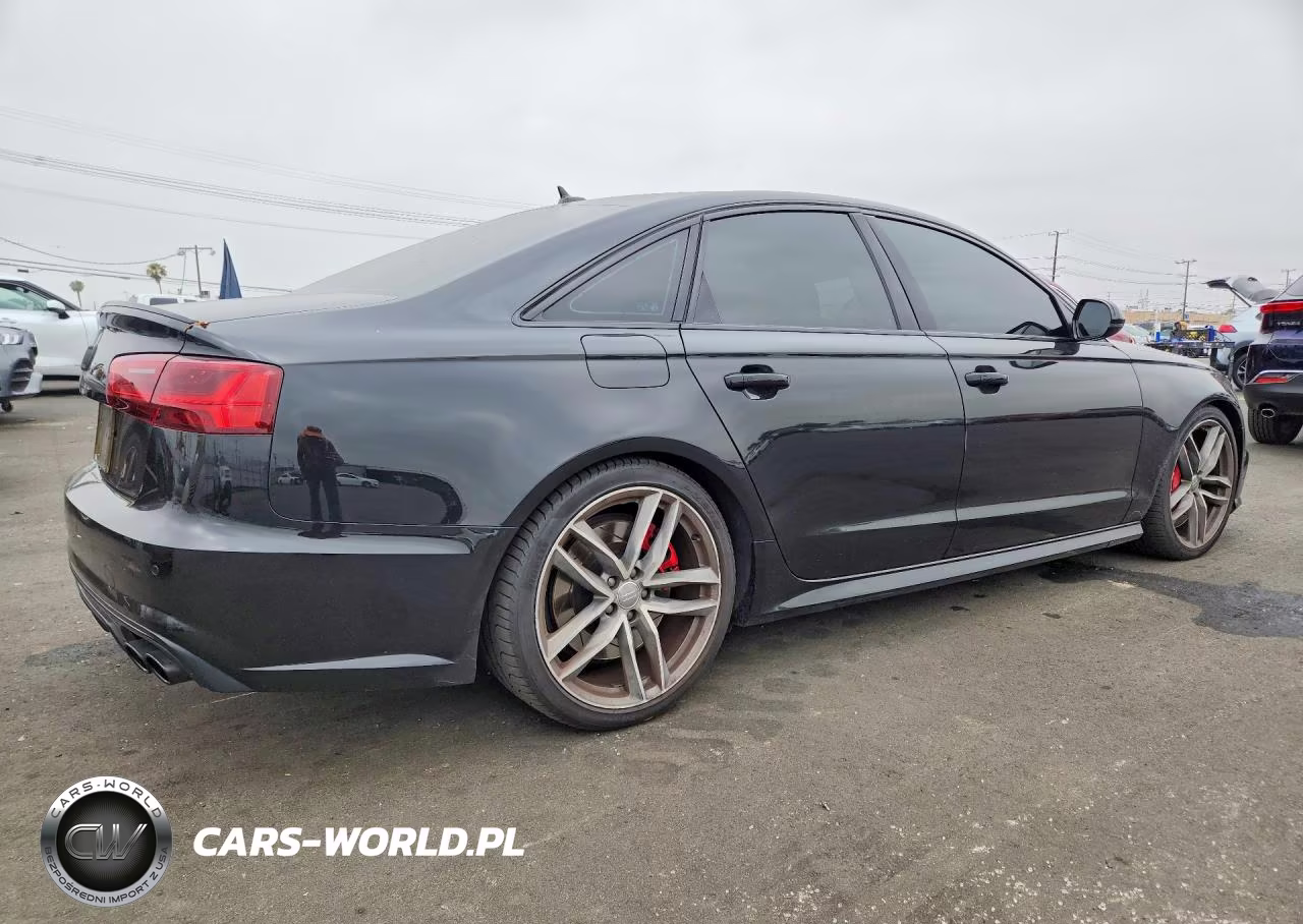 2018 Audi S6 Premium Plus VIN:WAUFFAFC0JN104392 - 3