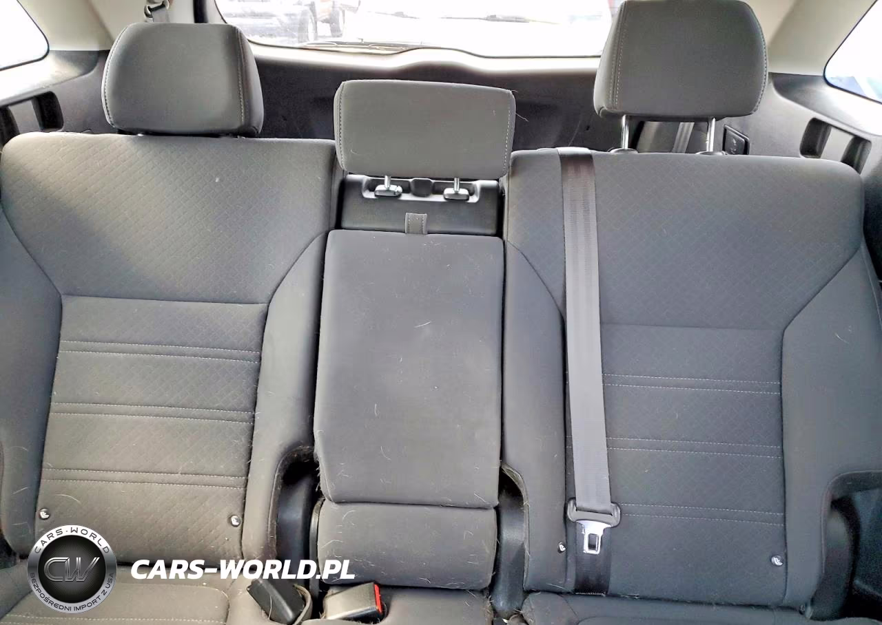 2019 Kia Sorento Lx VIN:5XYPGDA31KG545454 - 10