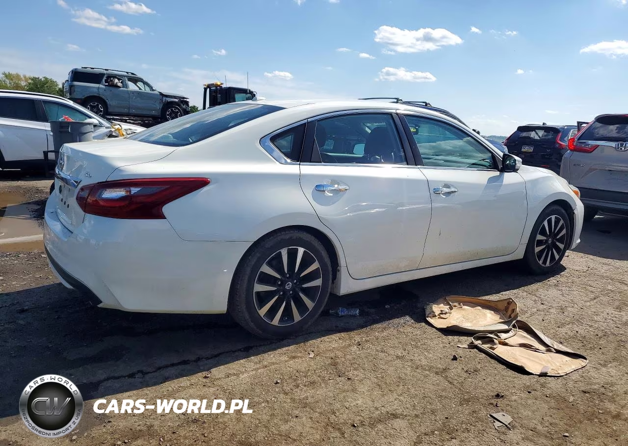 2018 Nissan Altima 2.5 Sl VIN:1N4AL3AP1JC165831 - 3