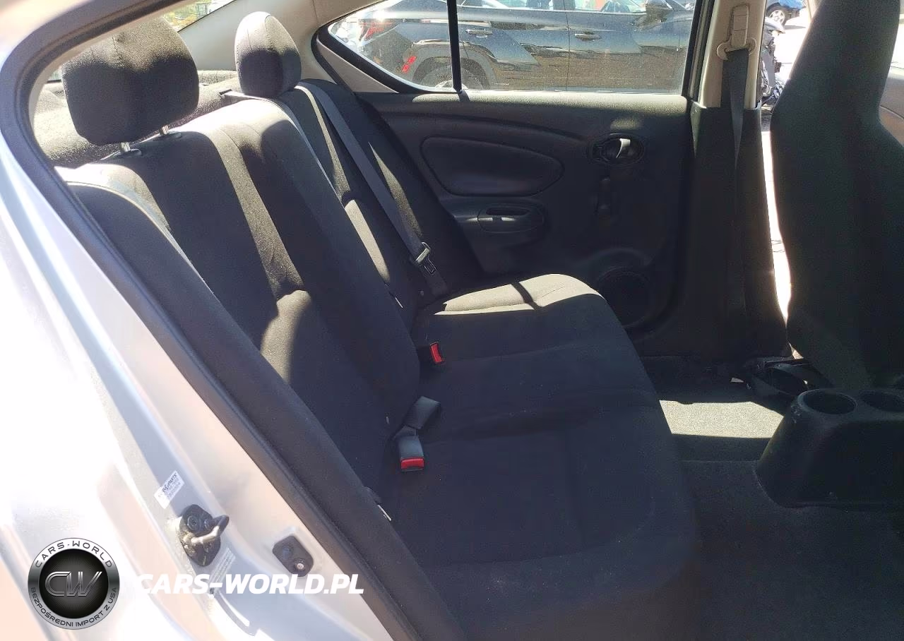 2014 Nissan Versa 1.6 S Plus VIN:3N1CN7AP9EL851861 - 10