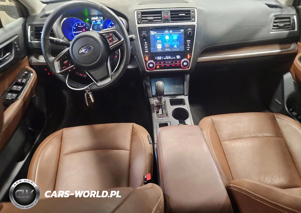 2018 Subaru Outback Touring VIN:4S4BSATC4J3240825 - 8