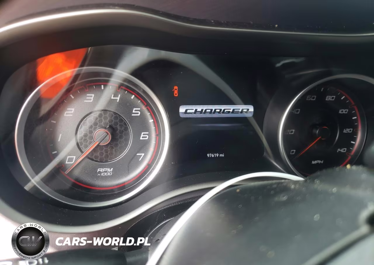 2020 Dodge Charger Sxt VIN:2C3CDXBG5LH152901 - 9