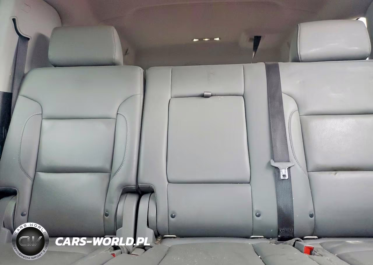 2018 Chevrolet Suburban 1500 Lt 4D VIN:1GNSKHKC7JR373761 - 10