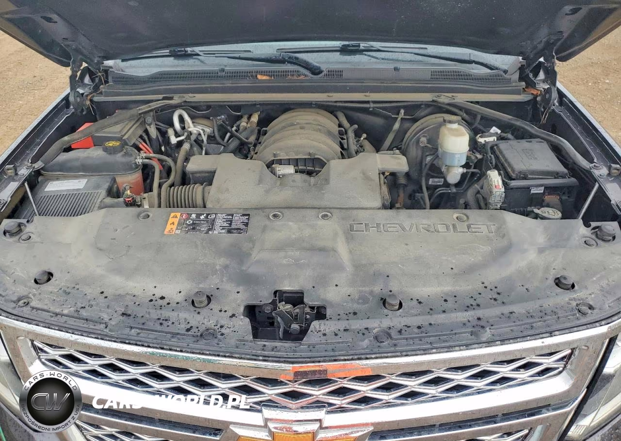 2018 Chevrolet Suburban 1500 Lt 4D VIN:1GNSKHKC7JR373761 - 12