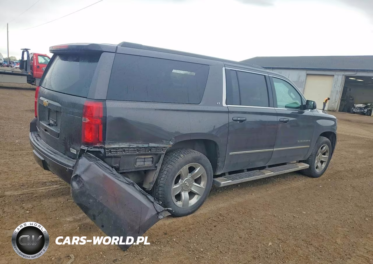 2018 Chevrolet Suburban 1500 Lt 4D VIN:1GNSKHKC7JR373761 - 3