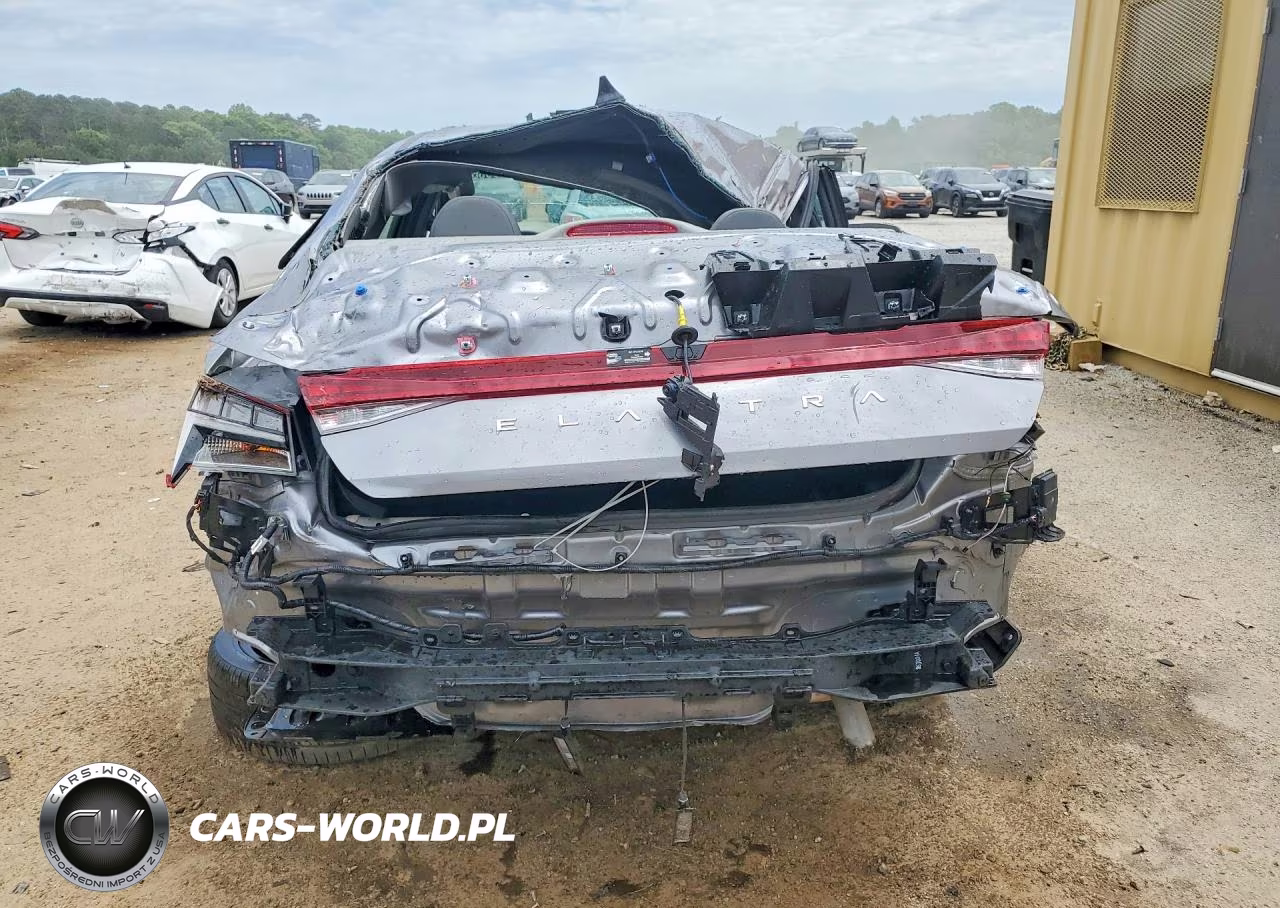 2026 Hyundai Elantra Sel Sport Premium VIN:KMHLS4DG0TU126549 - 6
