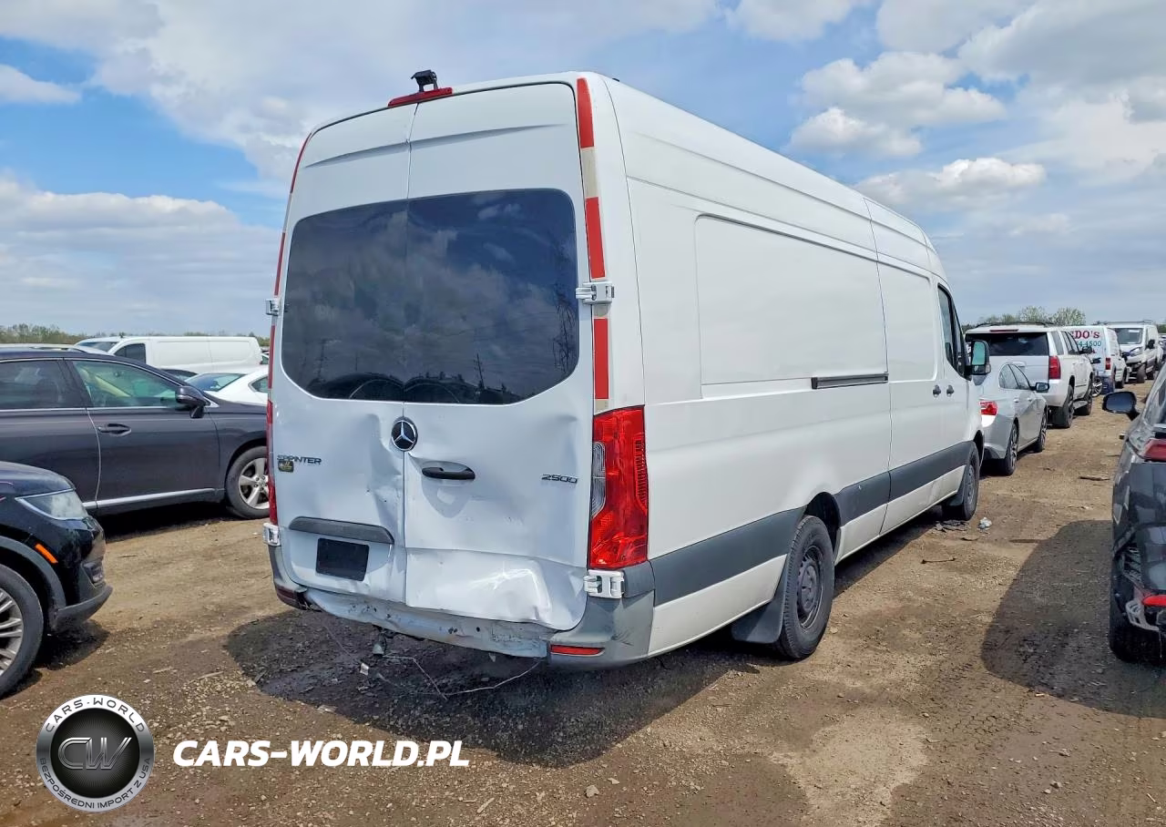 2021 Mercedes-Benz Sprinter 2500 VIN:W1W4EDHY0MT063788 - 3