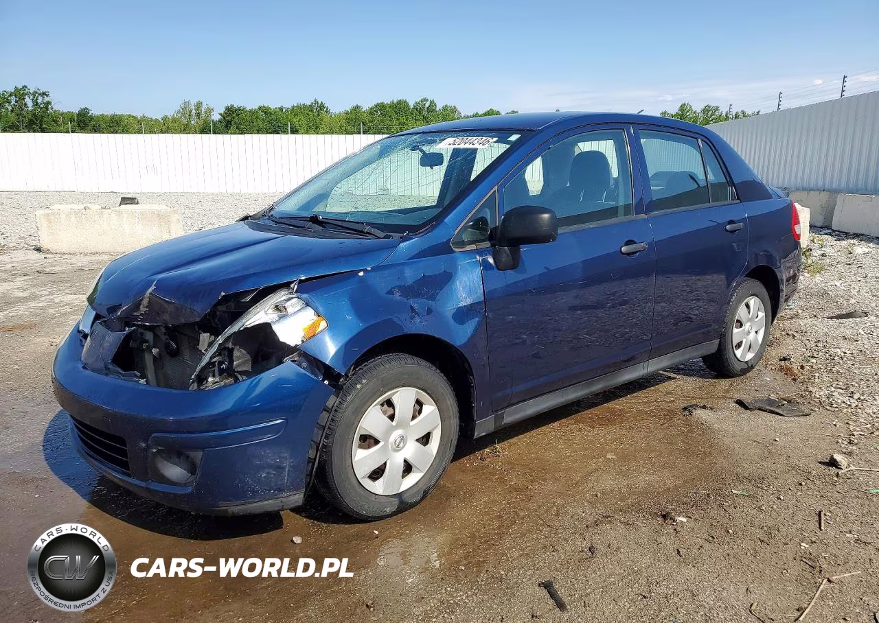 2010 Nissan Versa 1.6 Base
