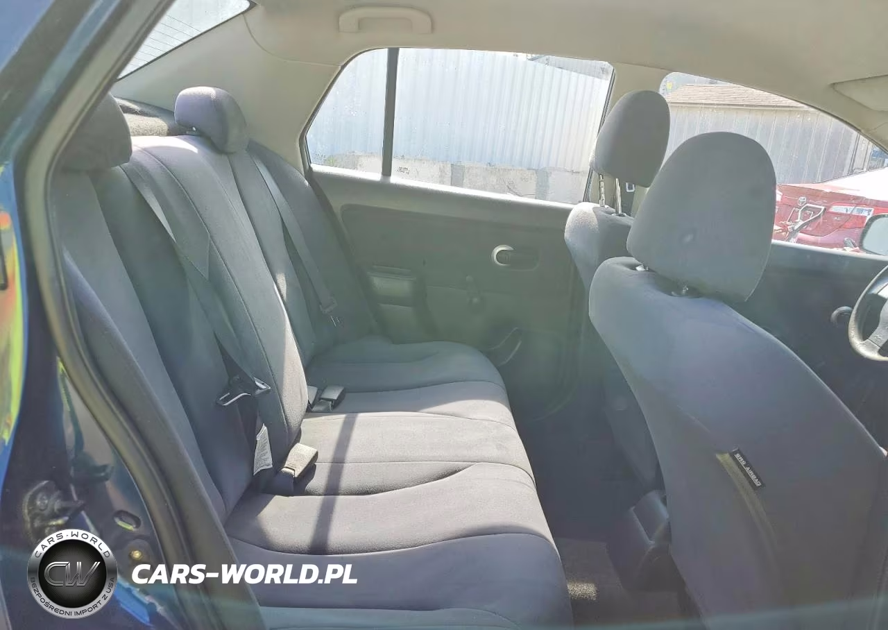 2010 Nissan Versa 1.6 Base VIN:3N1CC1AP1AL392080 - 10