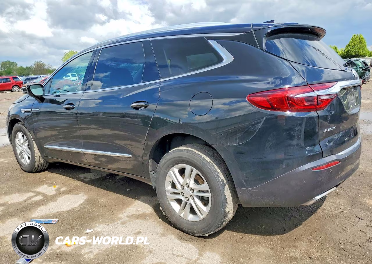 2018 Buick Enclave Essence VIN:5GAERBKW7JJ156171 - 2
