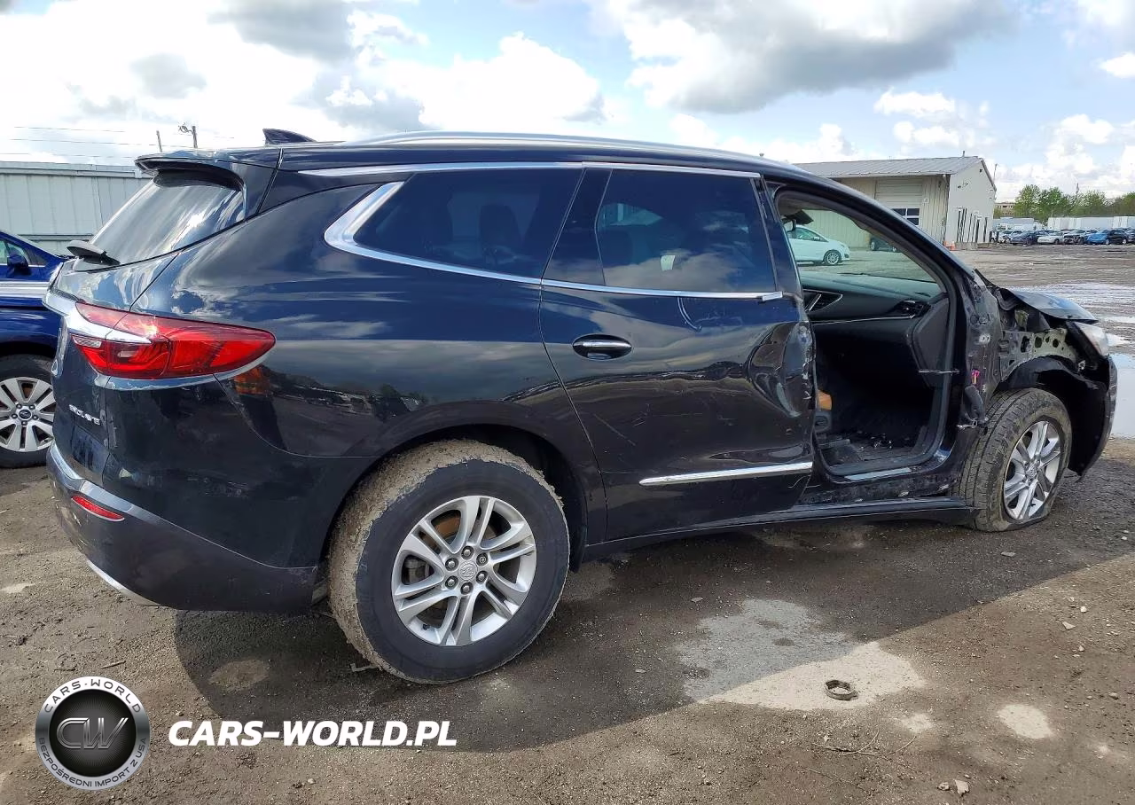 2018 Buick Enclave Essence VIN:5GAERBKW7JJ156171 - 3
