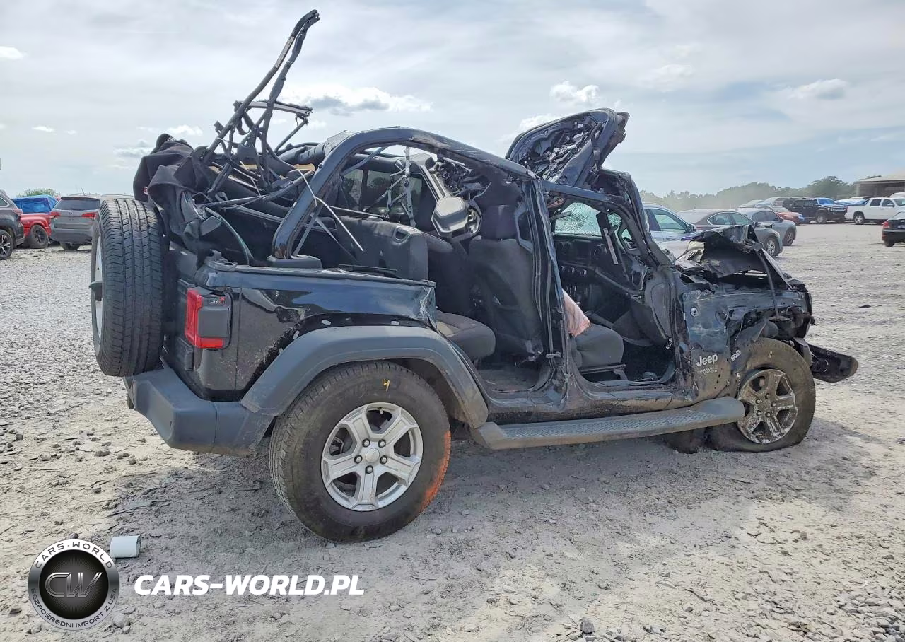 2020 Jeep Wrangler Unlimited Sport VIN:1C4HJXDGXLW222336 - 3