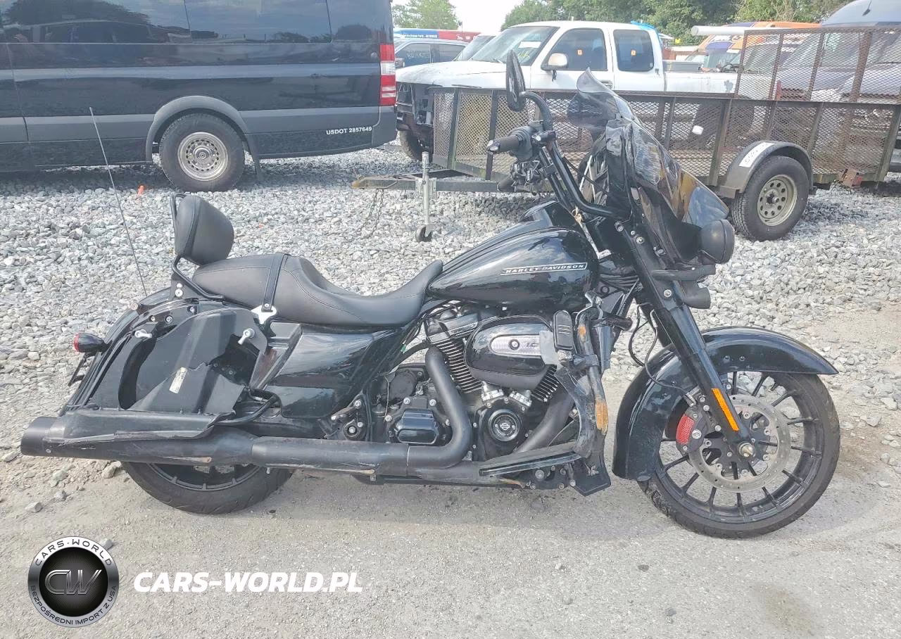 2018 Harley-Davidson Flhxs Street Glide Special