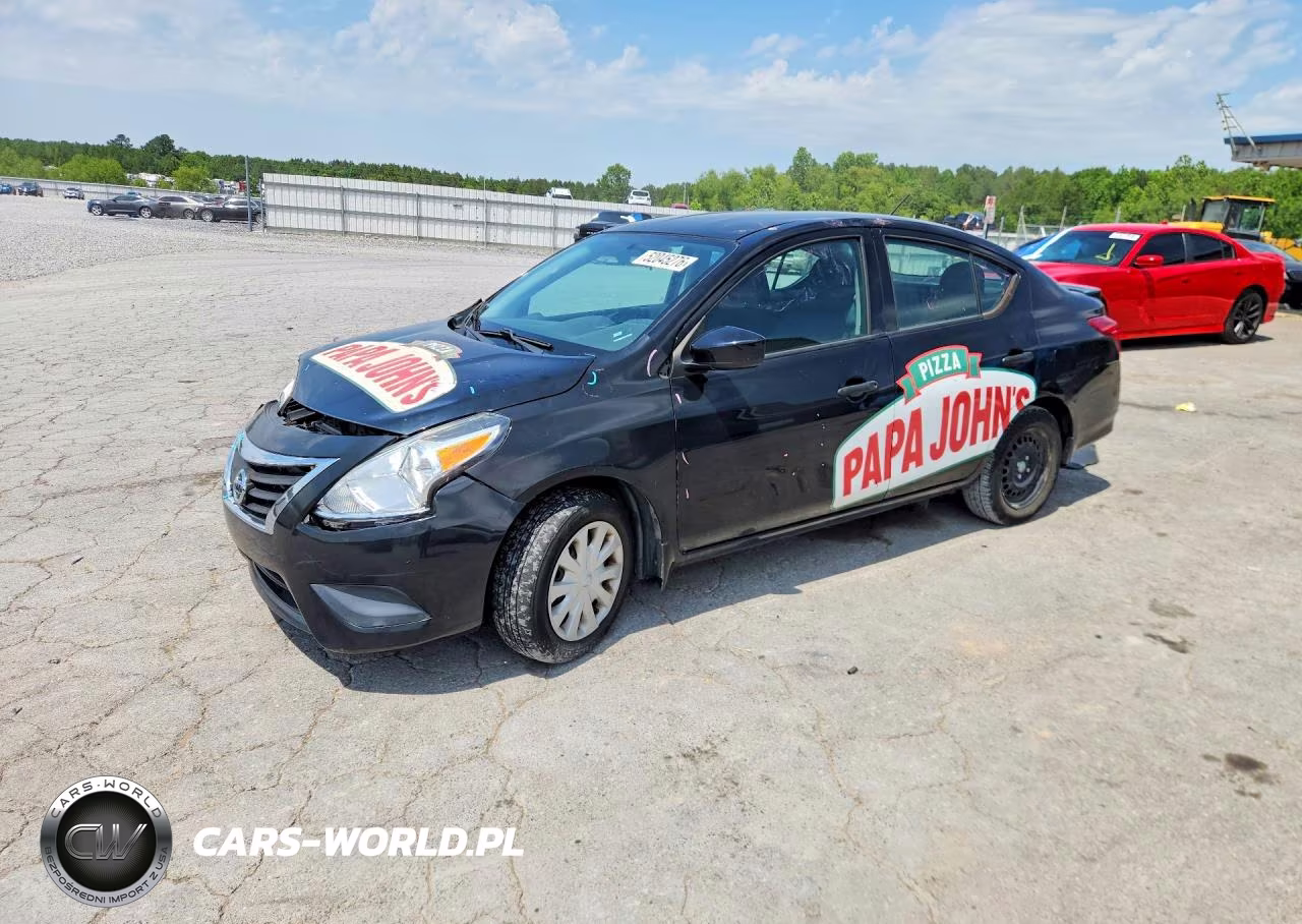 2019 Nissan Versa S Plus