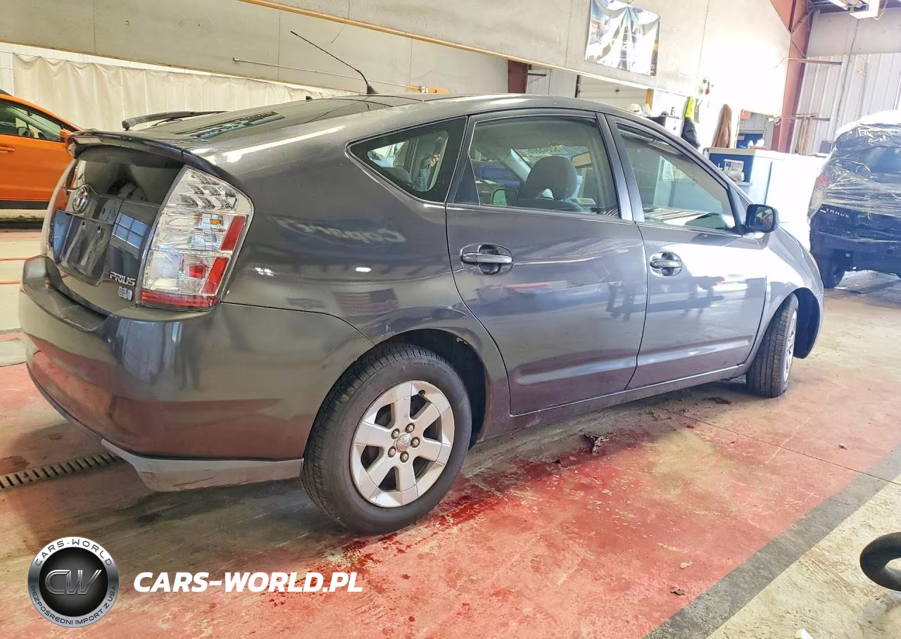 2009 Toyota Prius Base VIN:JTDKB20UX93463566 - 3