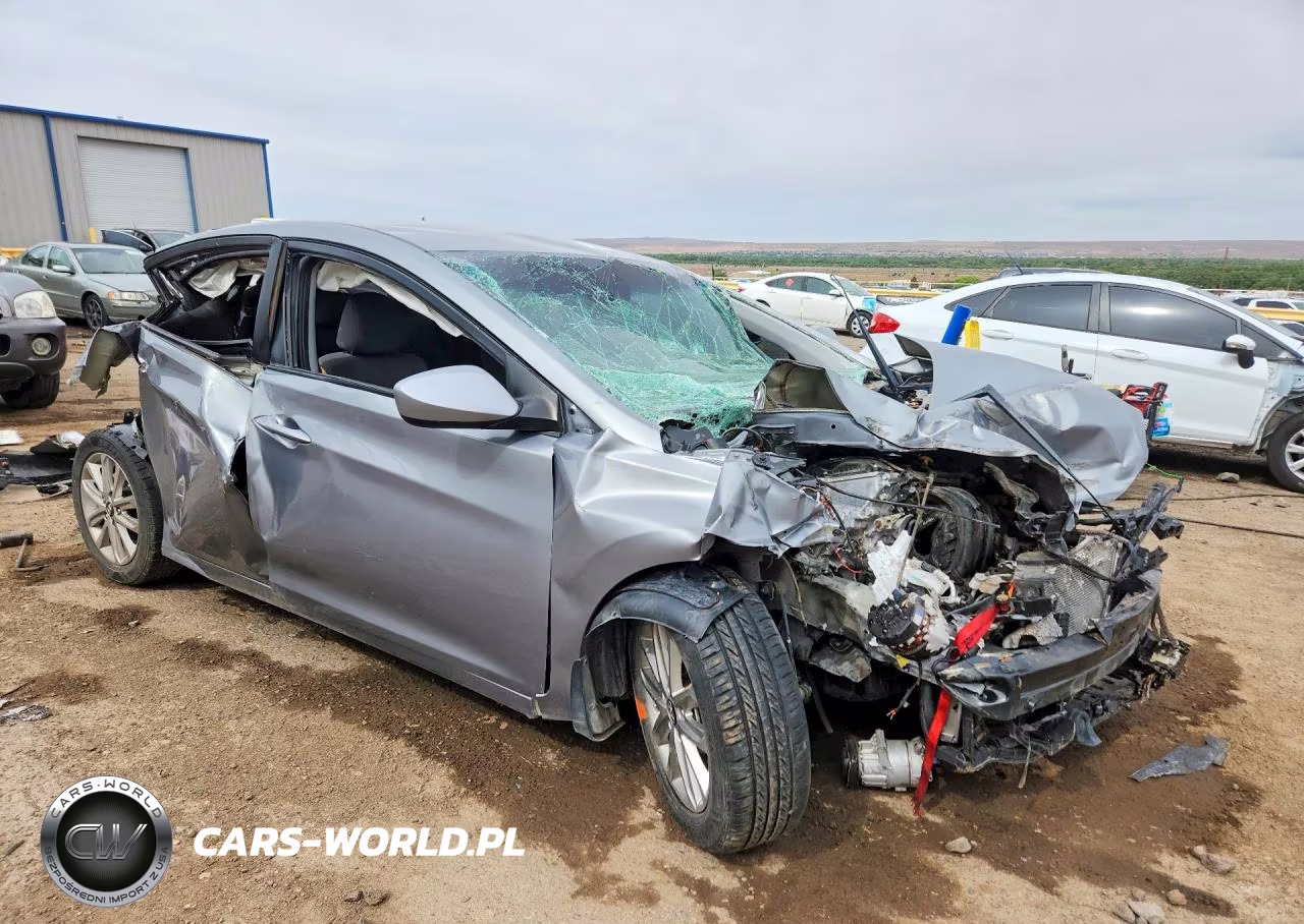2015 Hyundai Elantra Se VIN:KMHDH4AE2FU280013 - 4
