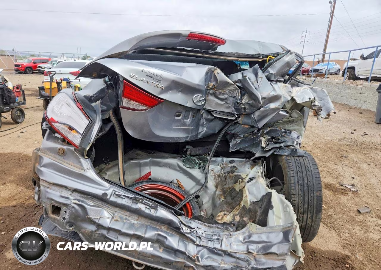 2015 Hyundai Elantra Se VIN:KMHDH4AE2FU280013 - 6