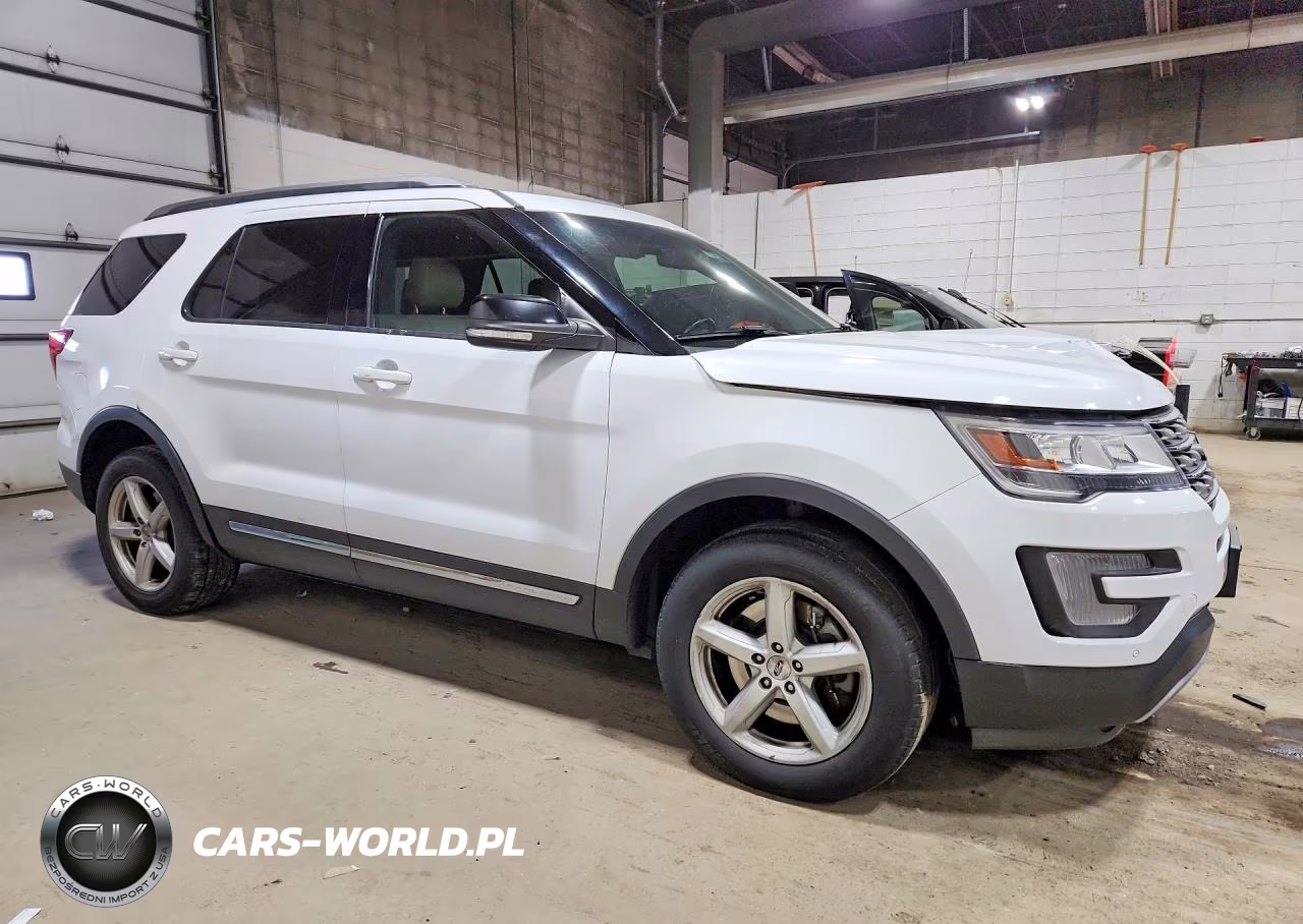 2016 Ford Explorer Xlt VIN:1FM5K8D87GGC50847 - 4