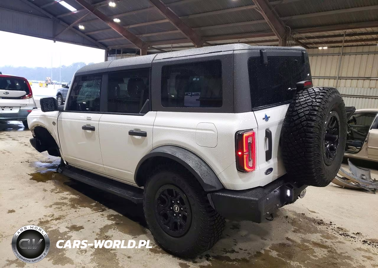 2023 Ford Bronco Base VIN:1FMEE5DP6PLB89611 - 2