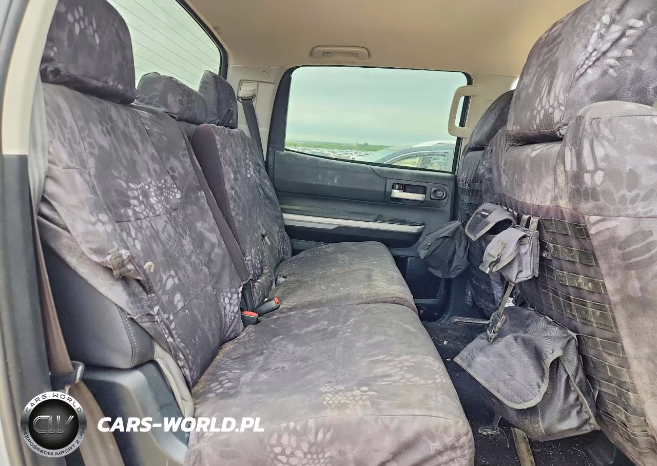 2018 Toyota Tundra Crewmax Sr5 VIN:5TFDW5F10JX708822 - 10