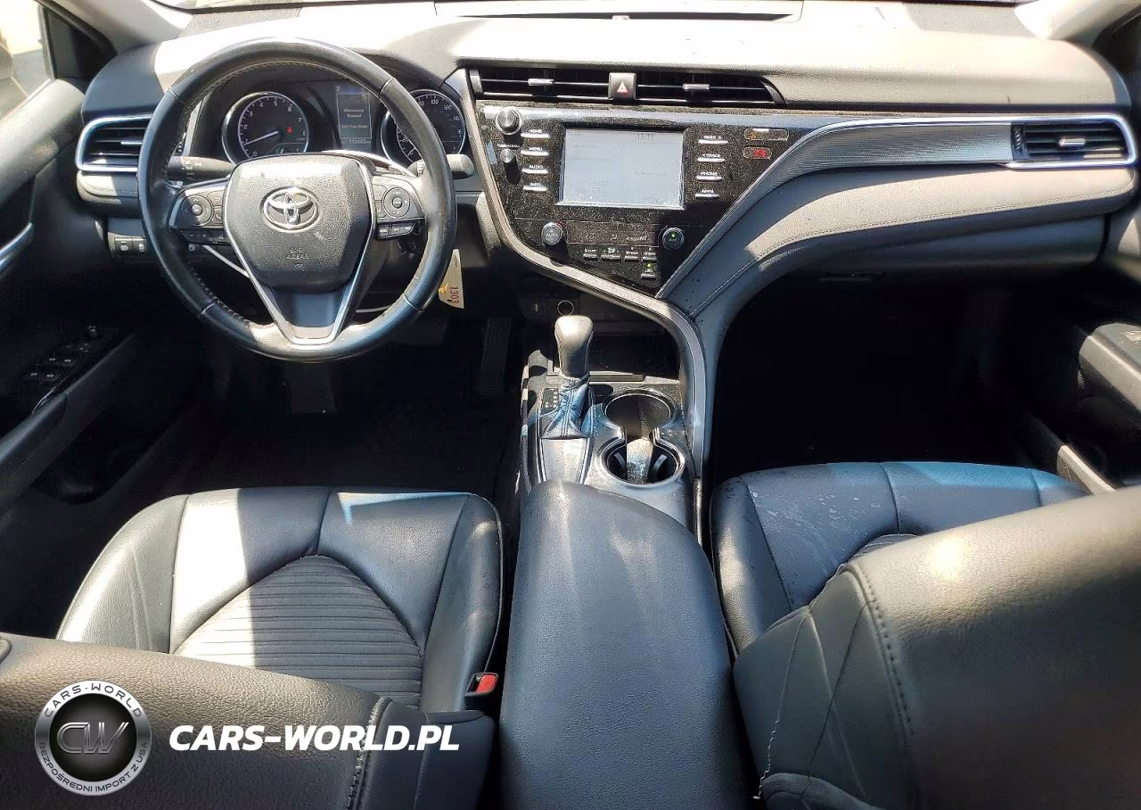 2018 Toyota Camry Se VIN:4T1B11HK2JU656806 - 8