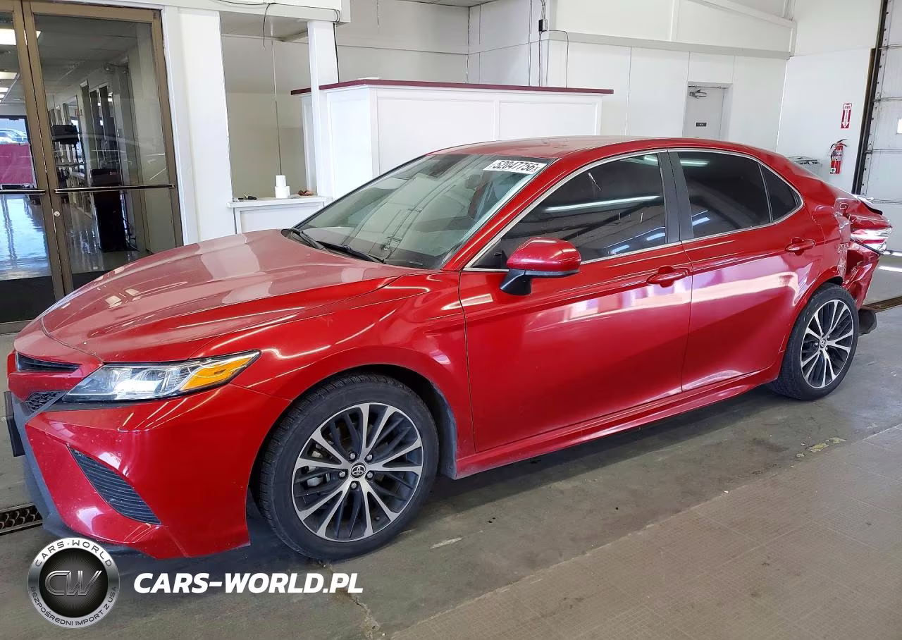 2020 Toyota Camry Se