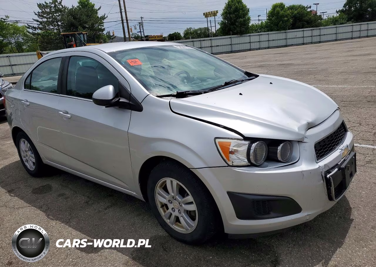 2016 Chevrolet Sonic Lt VIN:1G1JC5SH6G4160438 - 4