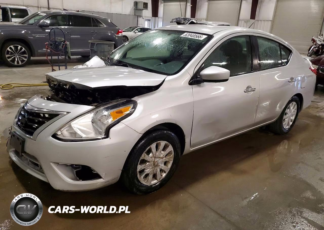 2019 Nissan Versa Sv