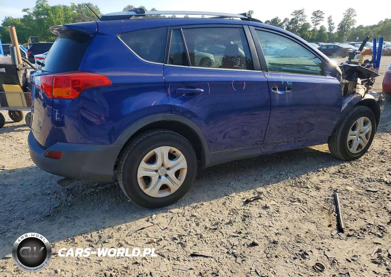 2015 Toyota Rav4 Le VIN:2T3BFREVXFW305235 - 3