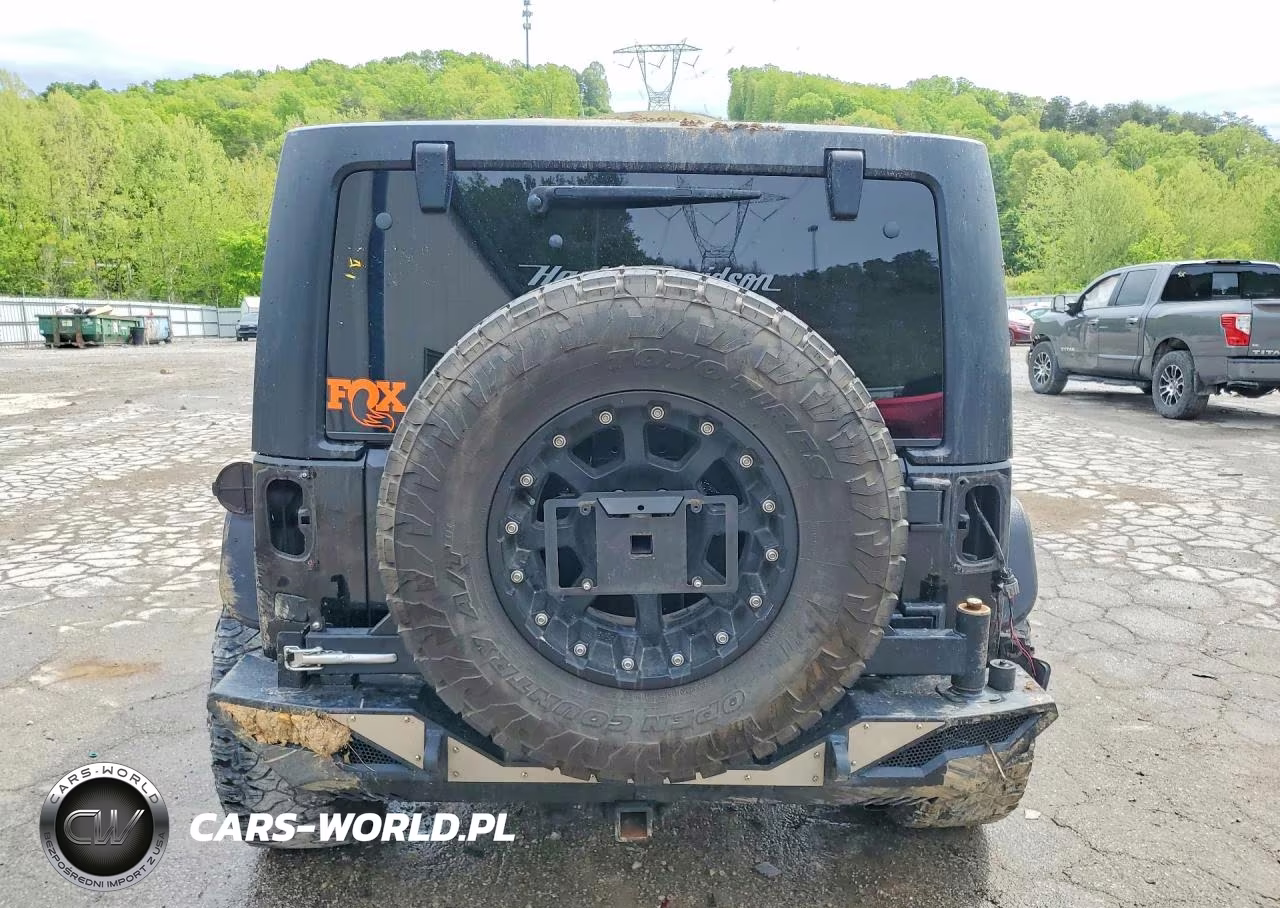 2014 Jeep Wrangler Unlimited Sport VIN:1C4BJWDG7EL158244 - 6