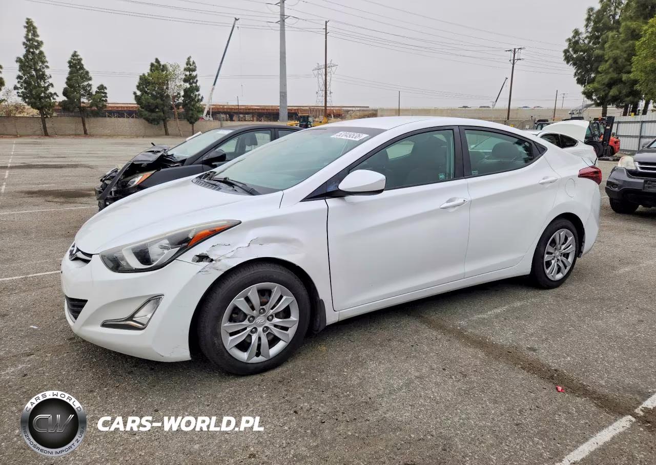 2015 Hyundai Elantra Se