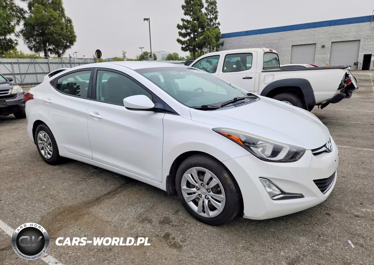 2015 Hyundai Elantra Se VIN:5NPDH4AE0FH599473 - 4
