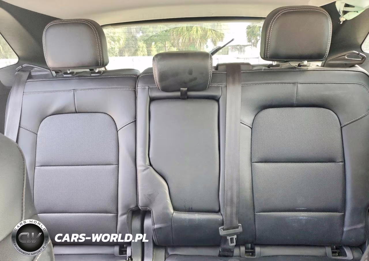 2021 Ford Escape Titanium VIN:1FMCU0DZ5MUA31197 - 10