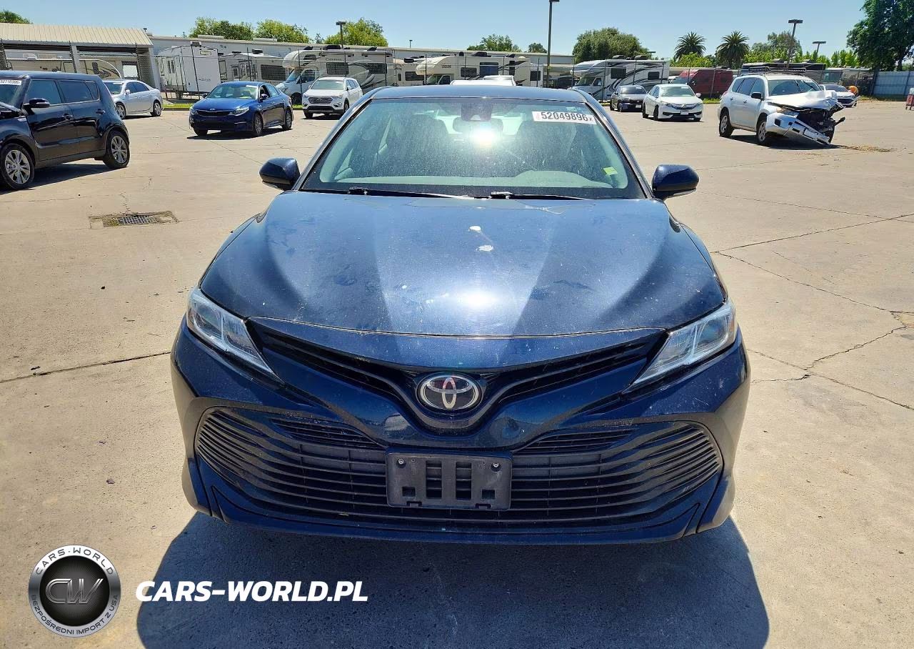 2020 Toyota Camry Le VIN:4T1L11AKXLU396625 - 5