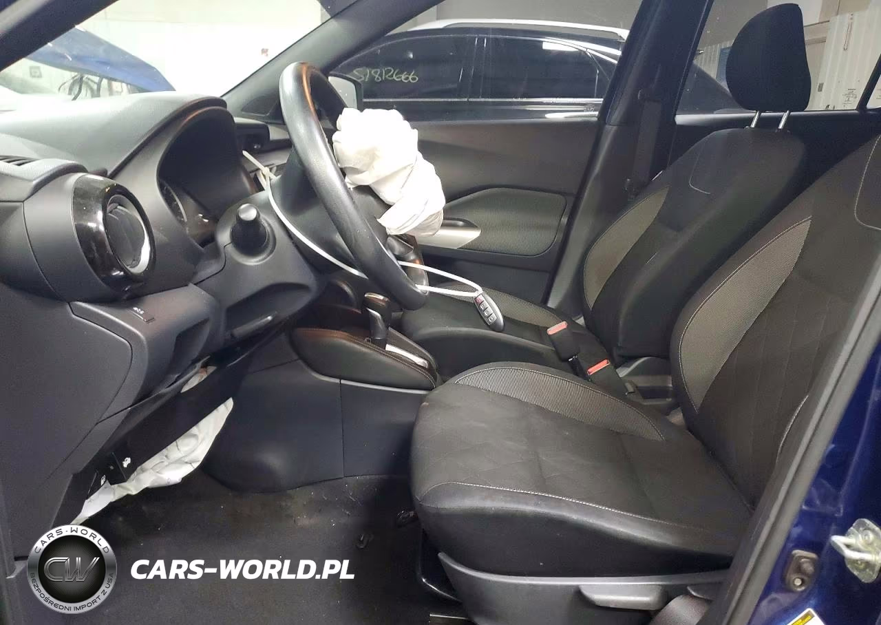 2019 Nissan Kicks Sv VIN:3N1CP5CUXKL543725 - 7