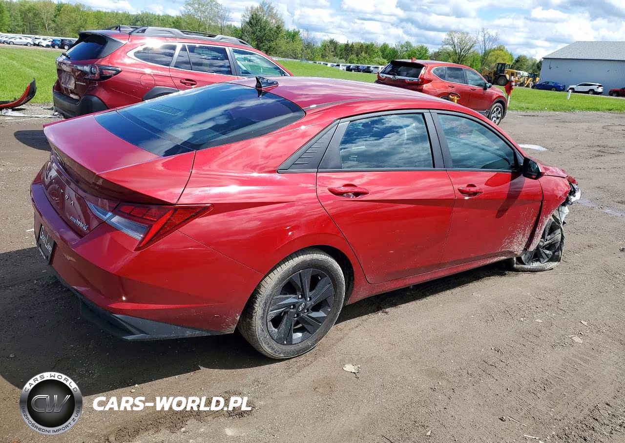 2023 Hyundai Elantra Blue VIN:KMHLM4AJXPU058311 - 3