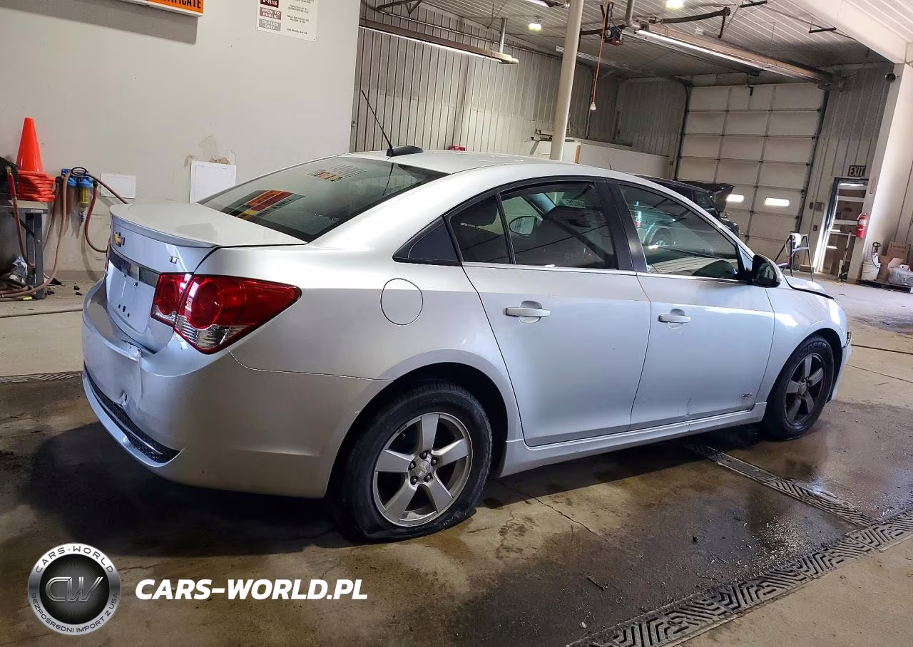 2015 Chevrolet Cruze Lt VIN:1G1PC5SB9F7241548 - 3