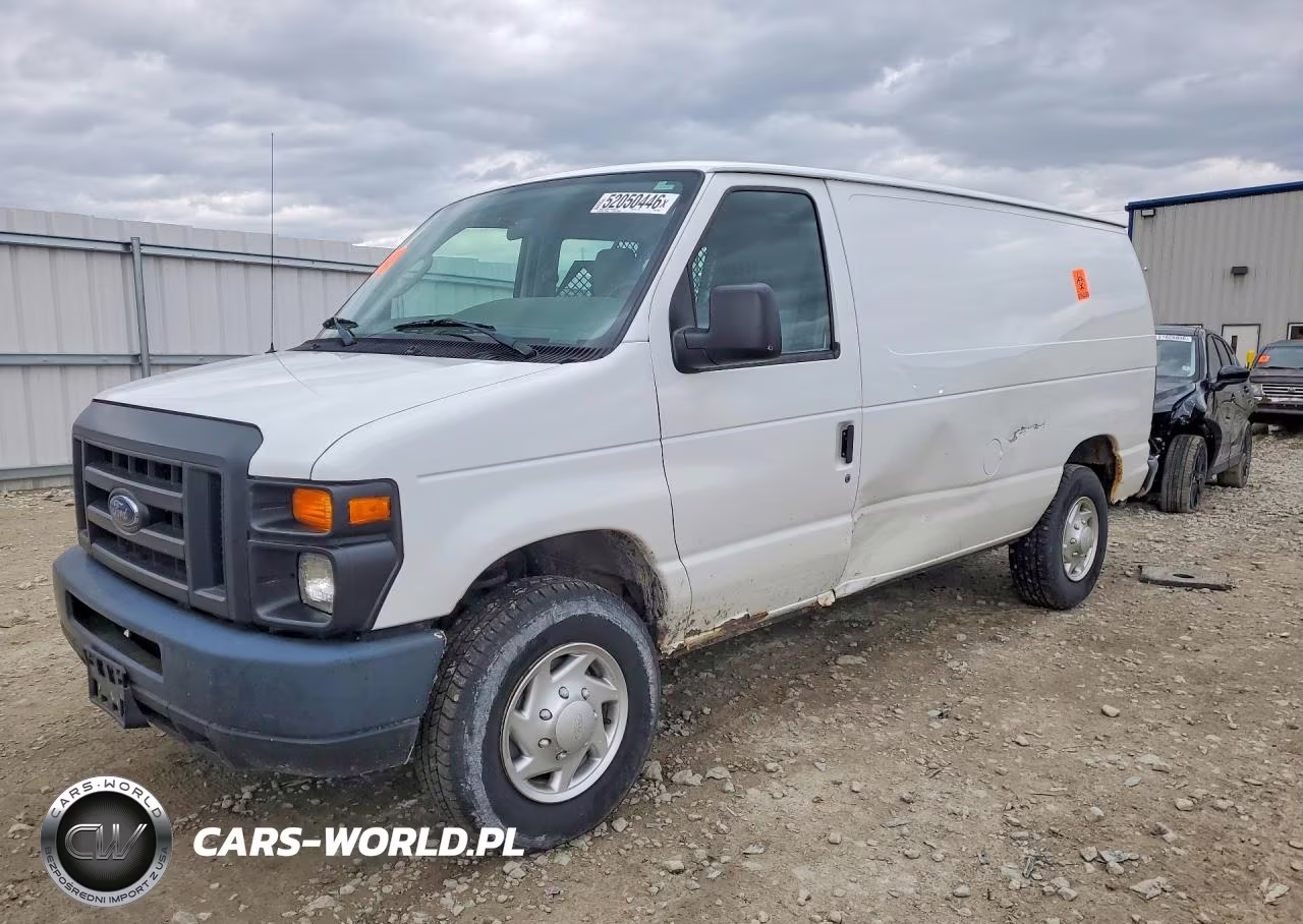 2013 Ford Econoline E350 Super Duty Van