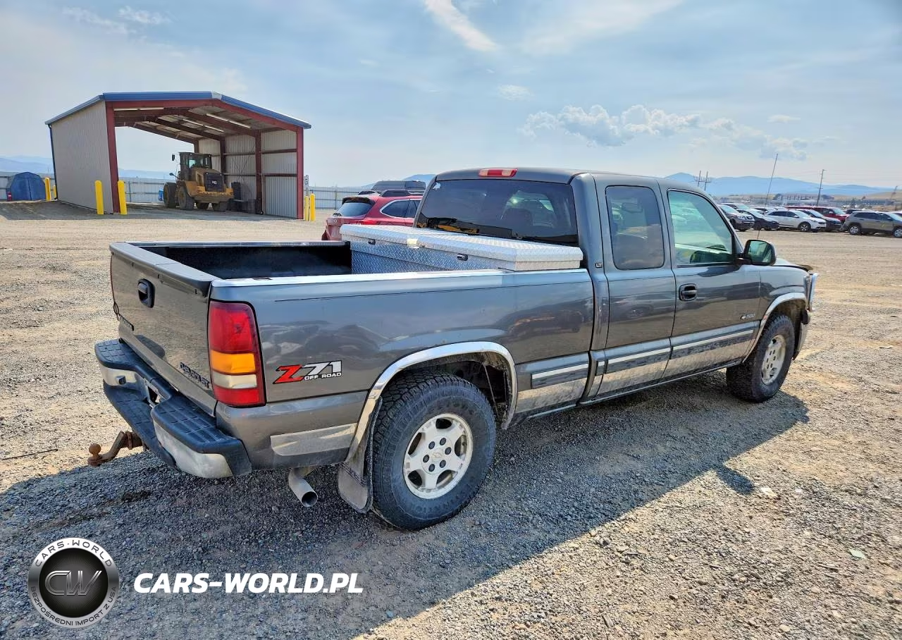 2001 Chevrolet Silverado K1500 VIN:1GCEK19T11E104147 - 3