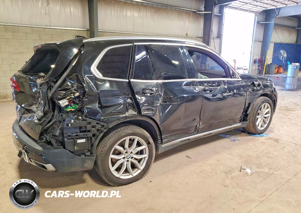 2020 BMW X5 xDrive40I VIN:5UXCR6C06L9B54716 - 3