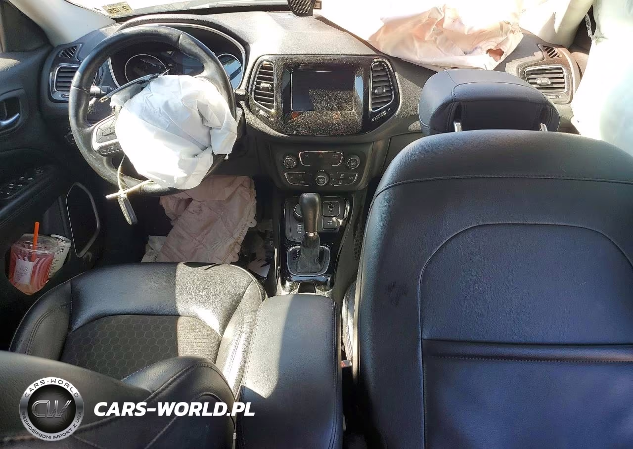 2020 Jeep Compass Latitude VIN:3C4NJDBBXLT165246 - 8