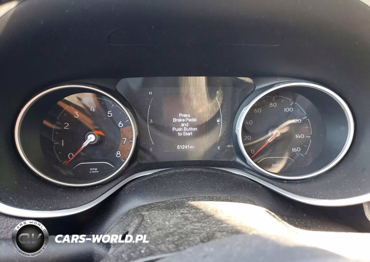 2020 Jeep Compass Latitude VIN:3C4NJDBBXLT165246 - 9